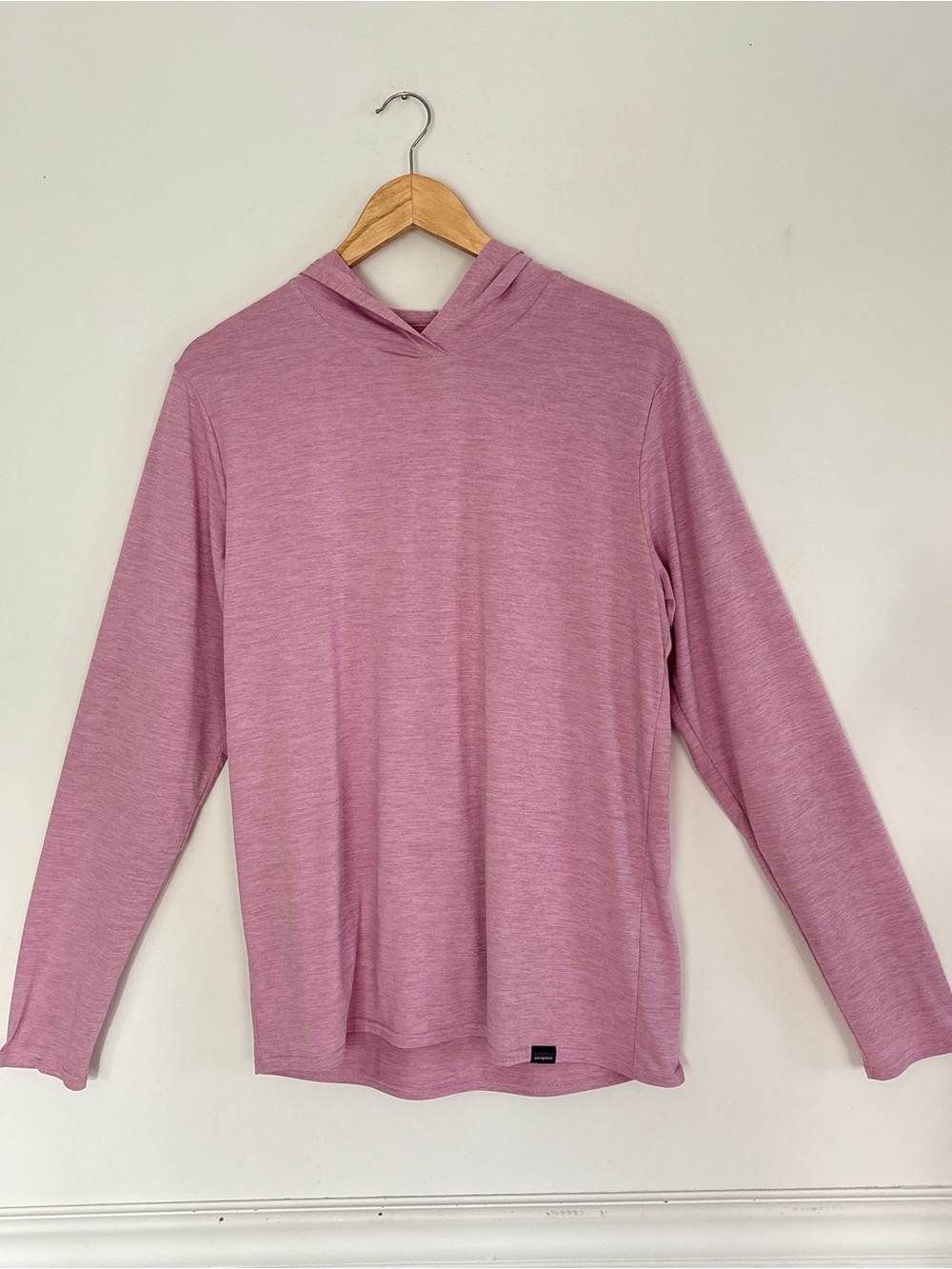 Patagonia Capilene Cool Daily Hooded Shirt Heather Pink Size Medium